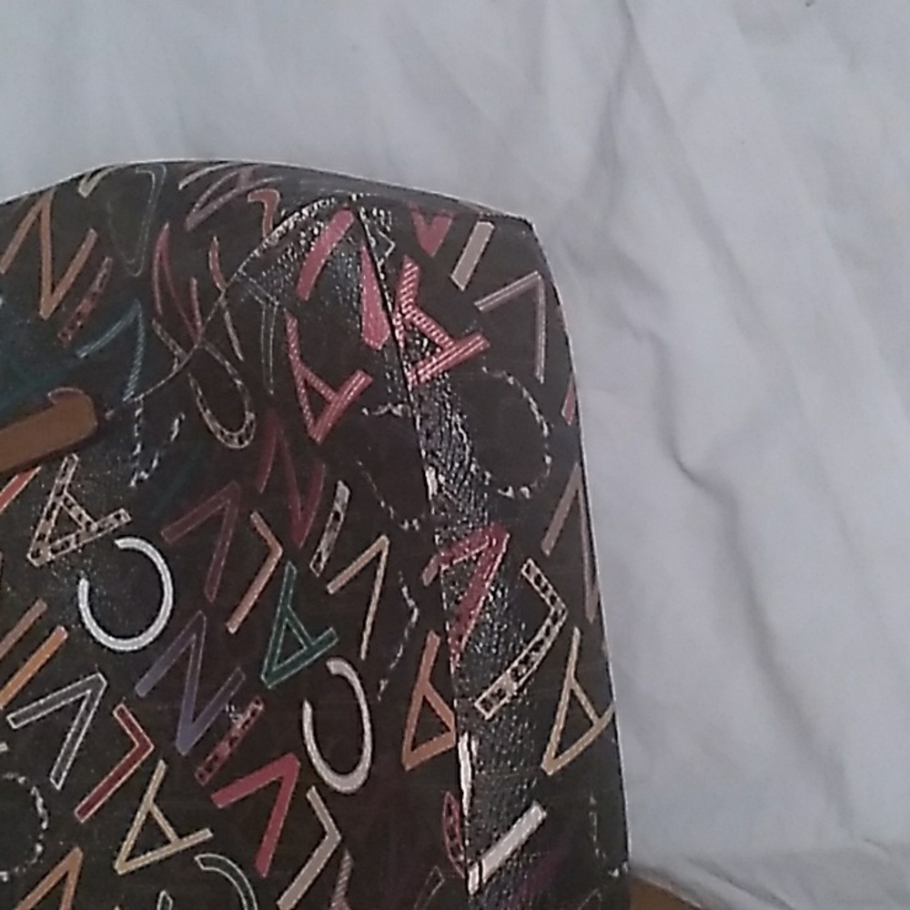 Calvin Klein Bag with Dark Background and Monogram Print (L1) - Picture 8 of 14